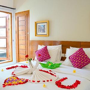 Studio Double Bed